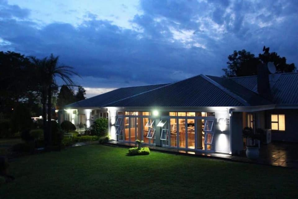 Nauntons Guest House & Wedding Venue Ladysmith Eksteriør billede